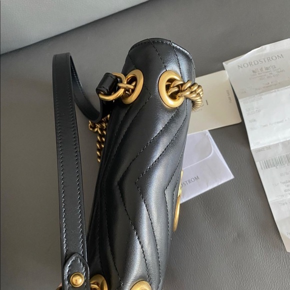 SOLD - Authentic Gucci Marmont Matelasse Mini Bag - Excellent condition! - Picture 3 of 10